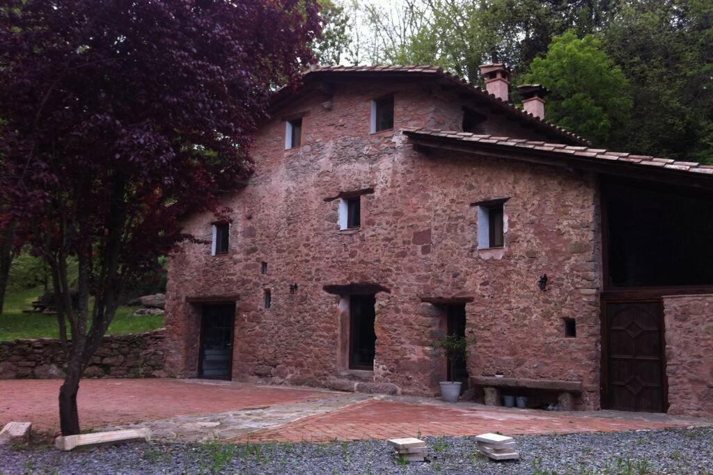 La Badenca. Masia Catalana Del S. XVII Riudaura ภายนอก รูปภาพ