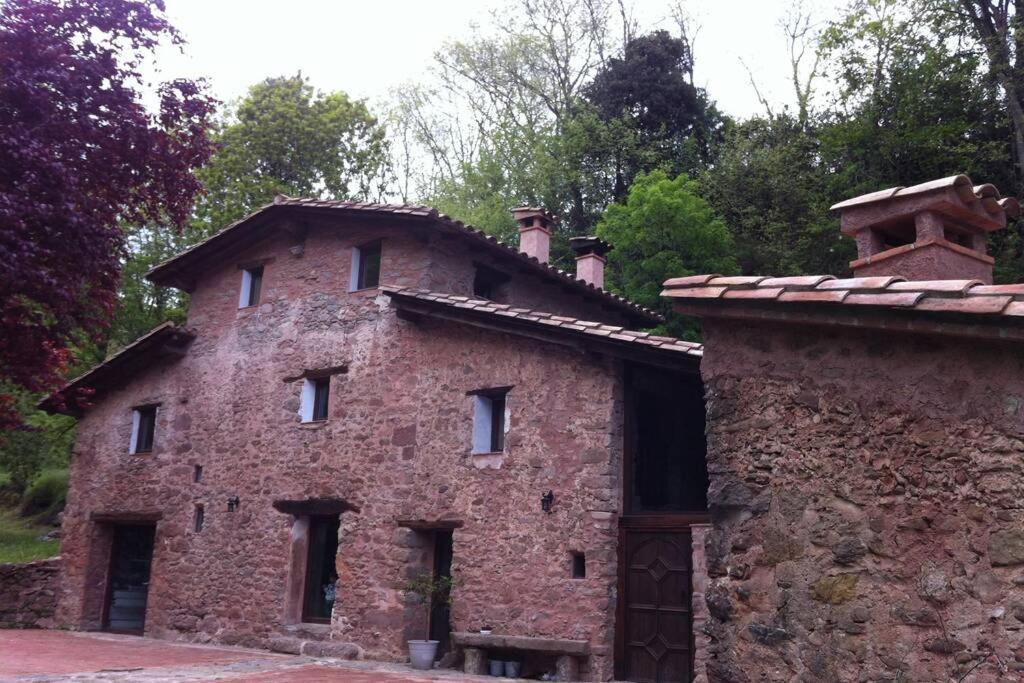 La Badenca. Masia Catalana Del S. XVII Riudaura ภายนอก รูปภาพ